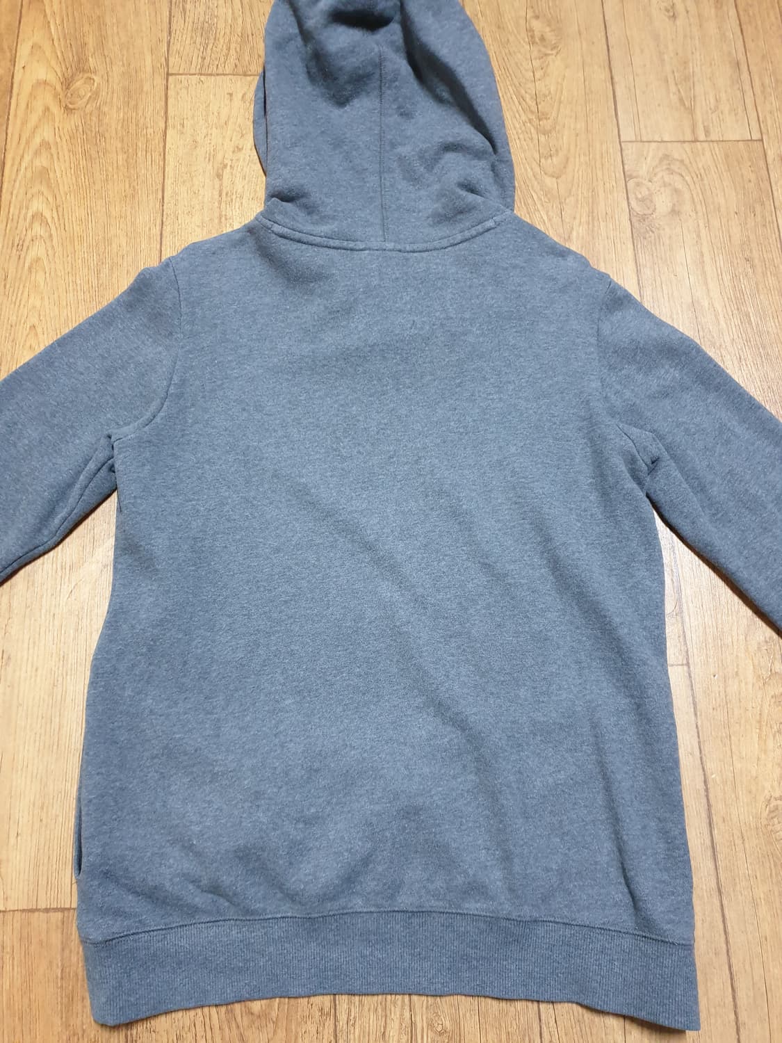 1204 데상트 후드티 95 사이즈입니다 상품이미지5