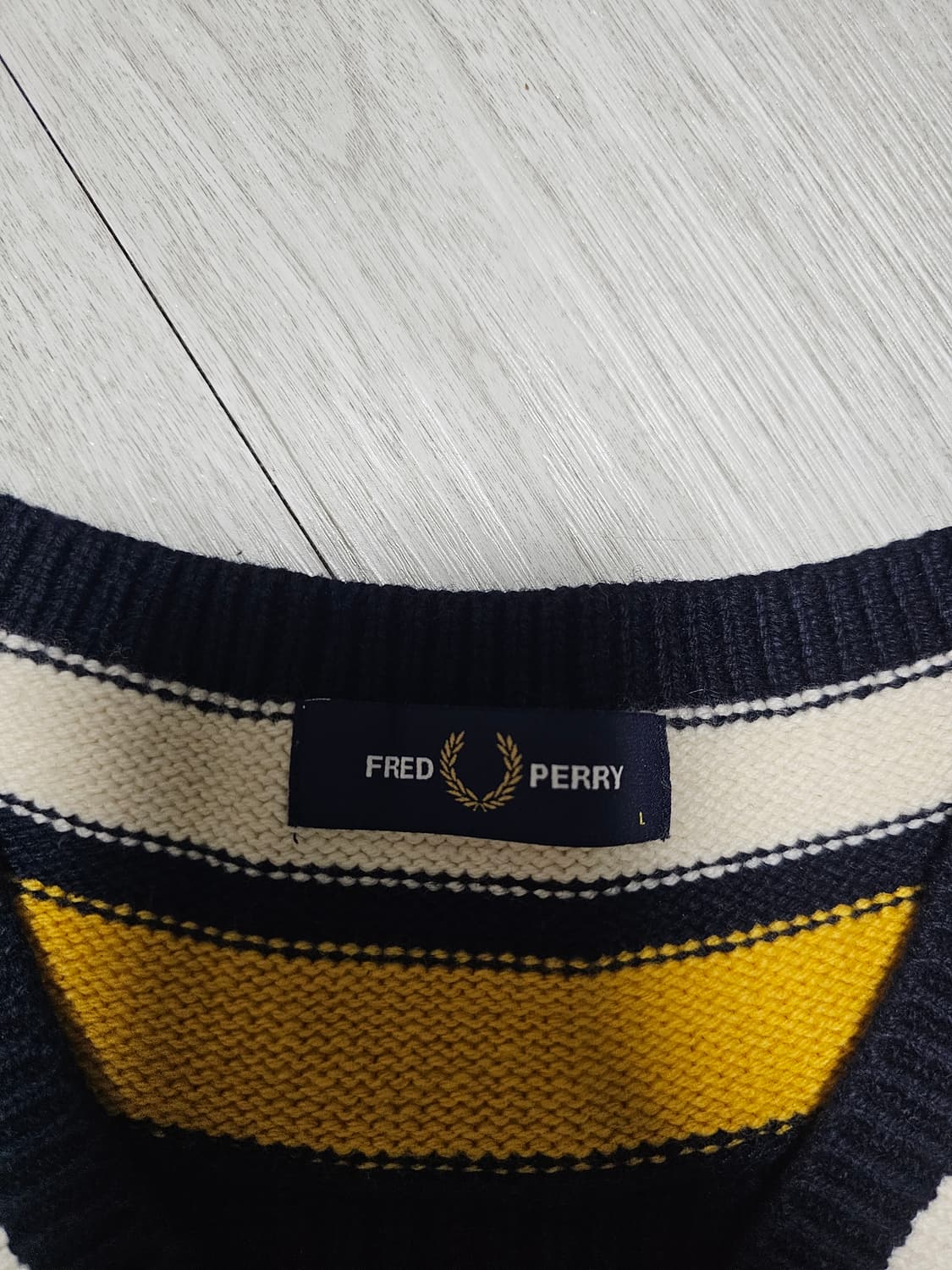 프레드페리 니트 매장정품 L 1회 착용 새상품급 상품이미지2