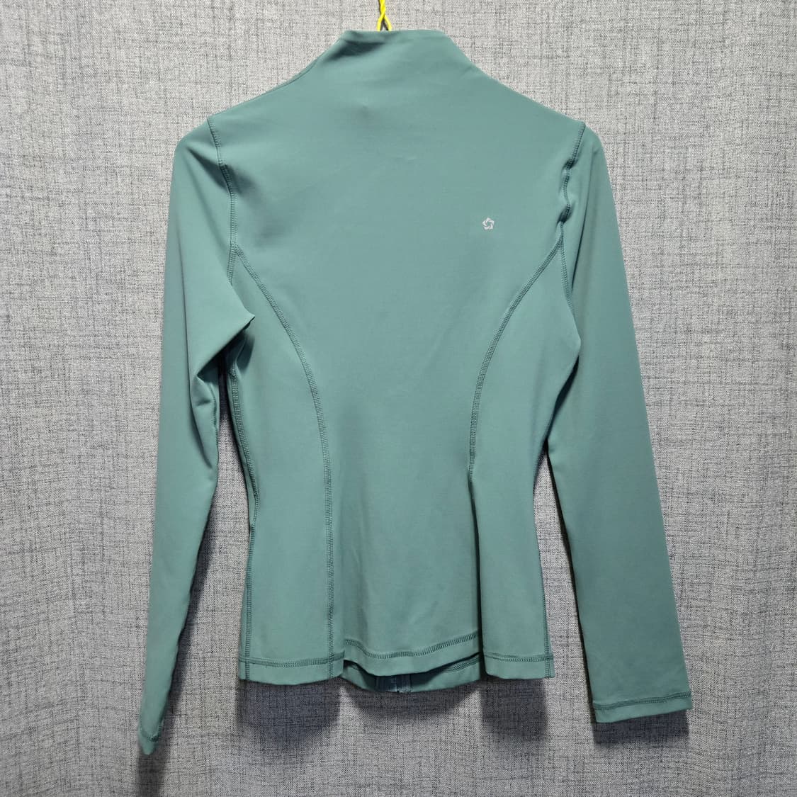 뮬라웨어 여성 기능성 집업  상품이미지2