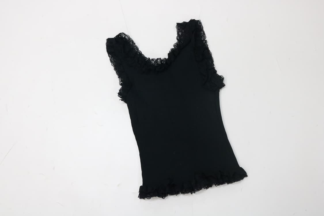 블랙 레이스 프릴 버튼 골지 슬리브리스 상품이미지6