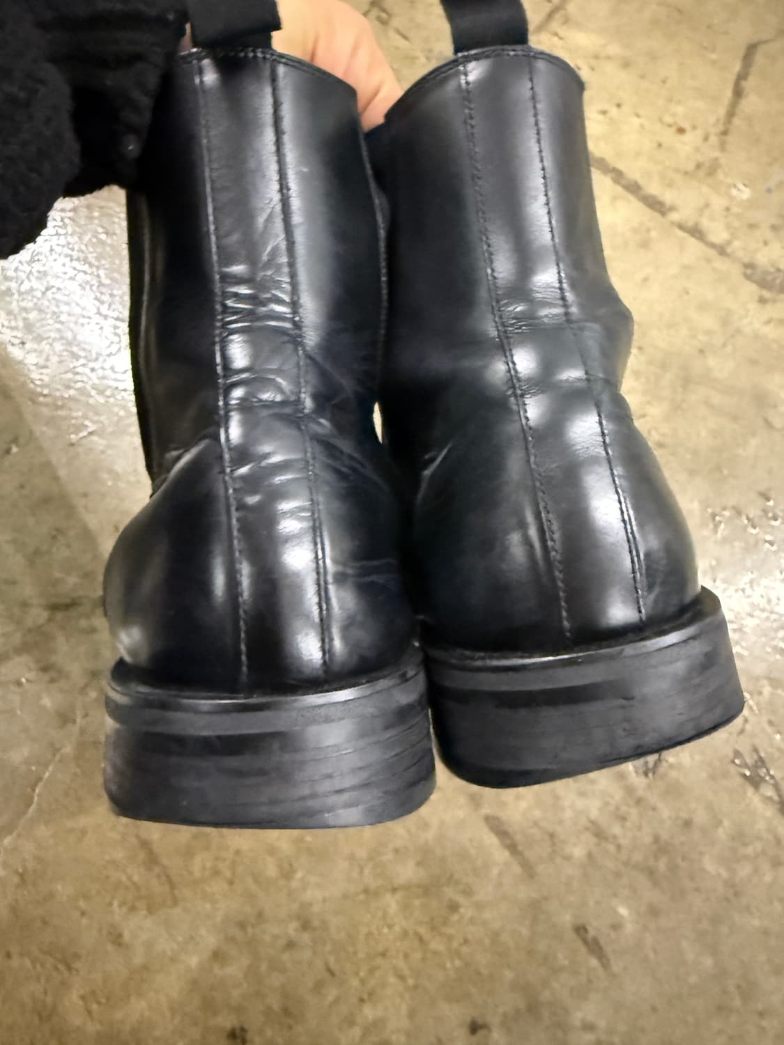 Belluet 블랙 가죽 첼시 부츠 상품이미지4