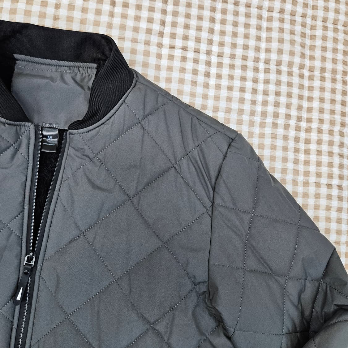 따뜻한 기모 퀼팅 경량패딩 남자100 상품이미지3