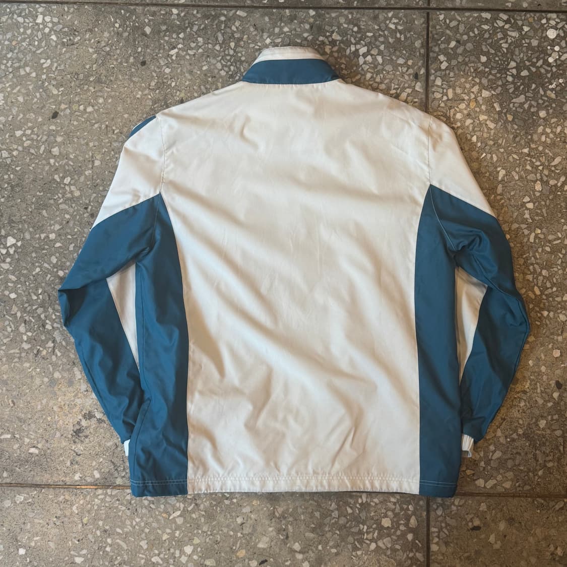 푸조 빈티지 바람막이 100 상품이미지2