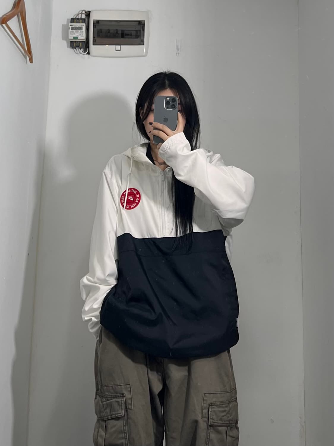 나이키 화이트 블랙 빅로고 아노락 바람막이 Xl  상품이미지1