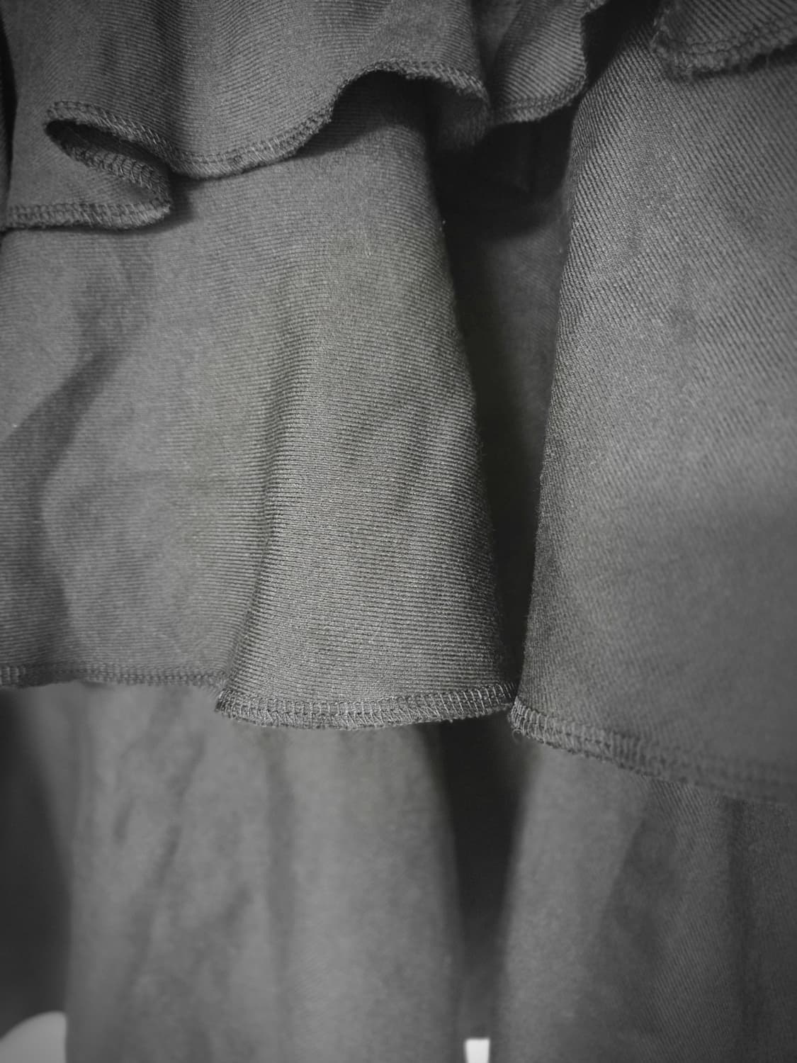 블랙 꼼데가르송 티어드 러플 스커트 2022ss  xs 상품이미지5