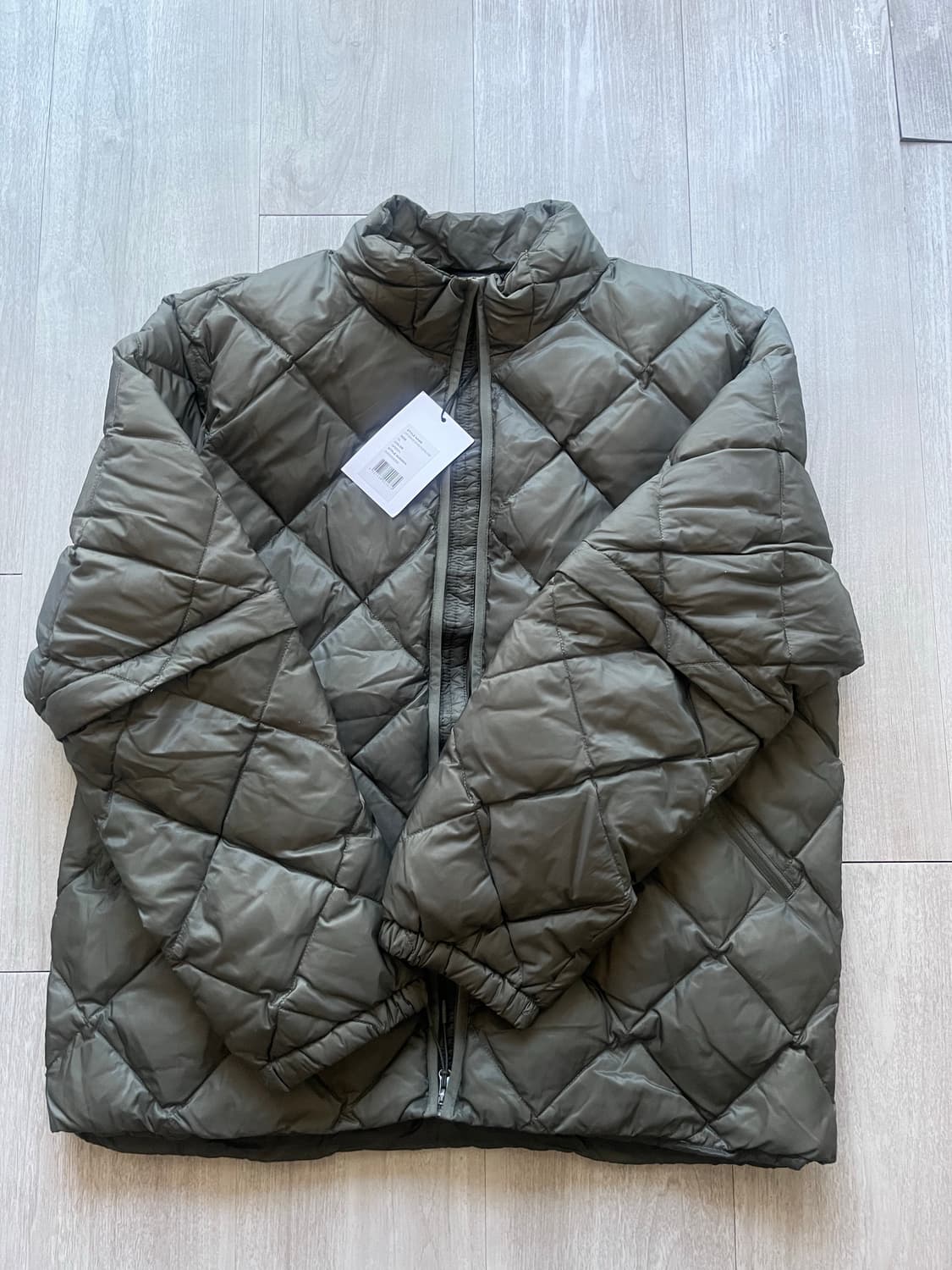 새상품 하이킹패트롤 패딩 상품이미지1