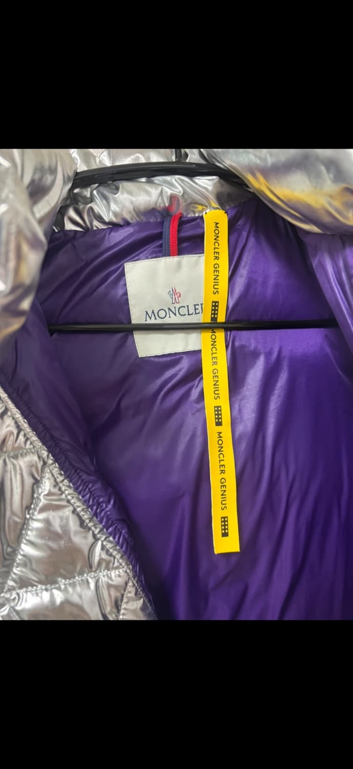 몽클레어 실버 패딩 조끼 상품이미지3