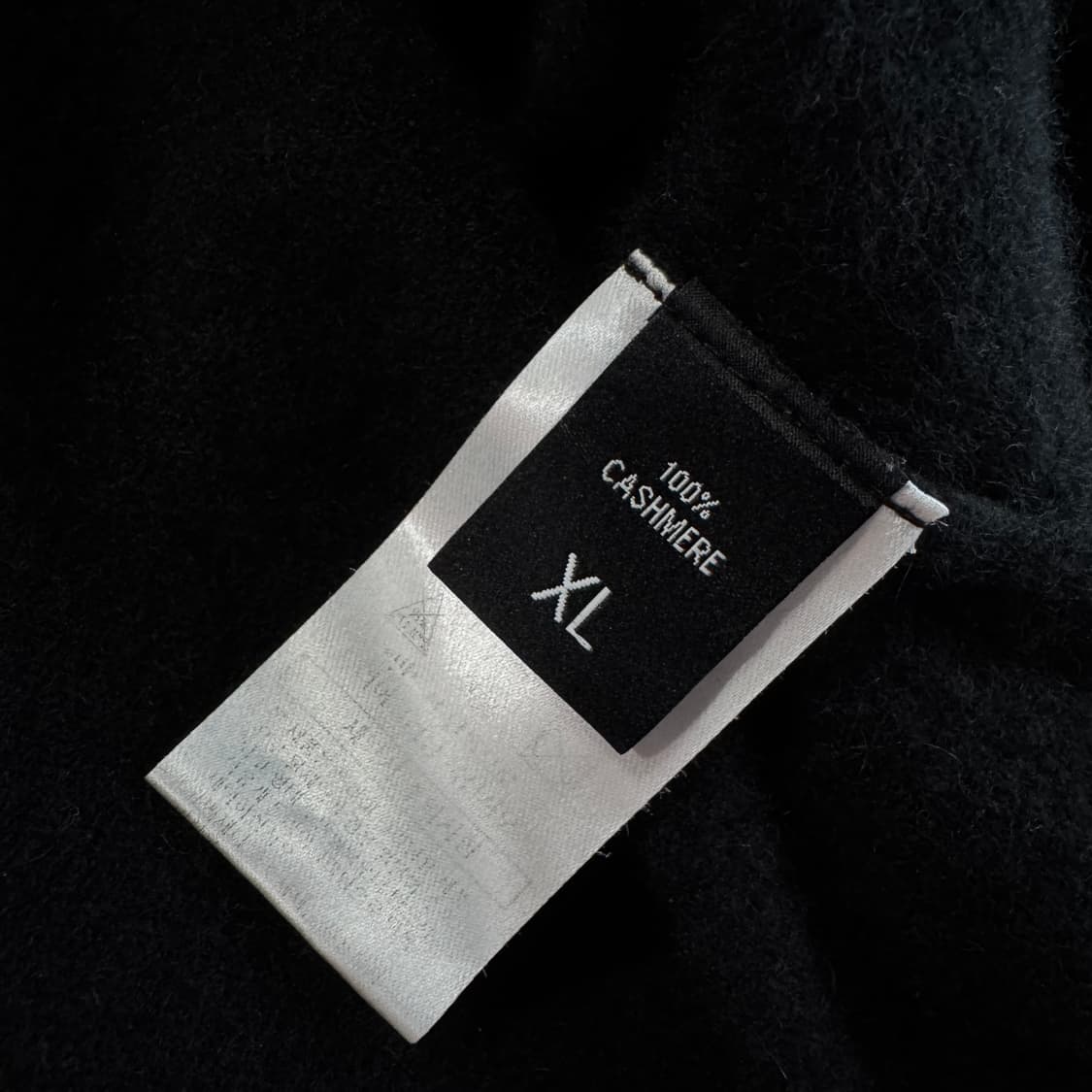 고비 글리터 라인 캐시미어 니트 가디건 상품이미지4