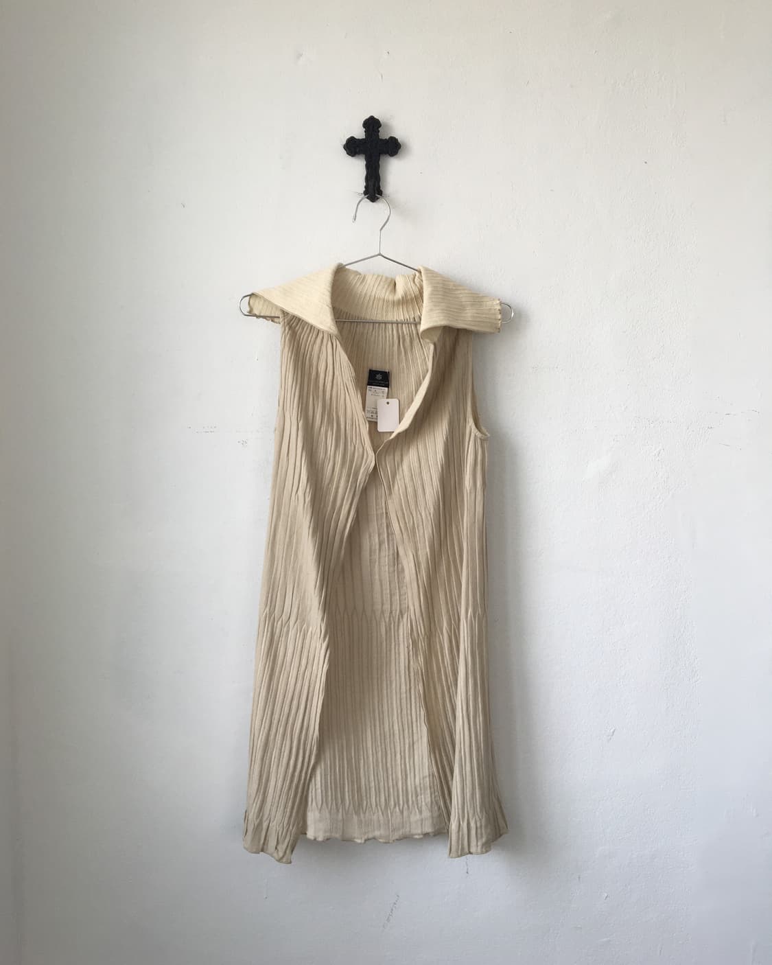Pleats collar vest 상품이미지1