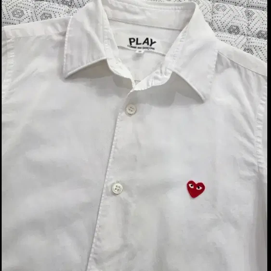꼼데가르송 PLAY 화이트 셔츠 ~55 상품이미지4