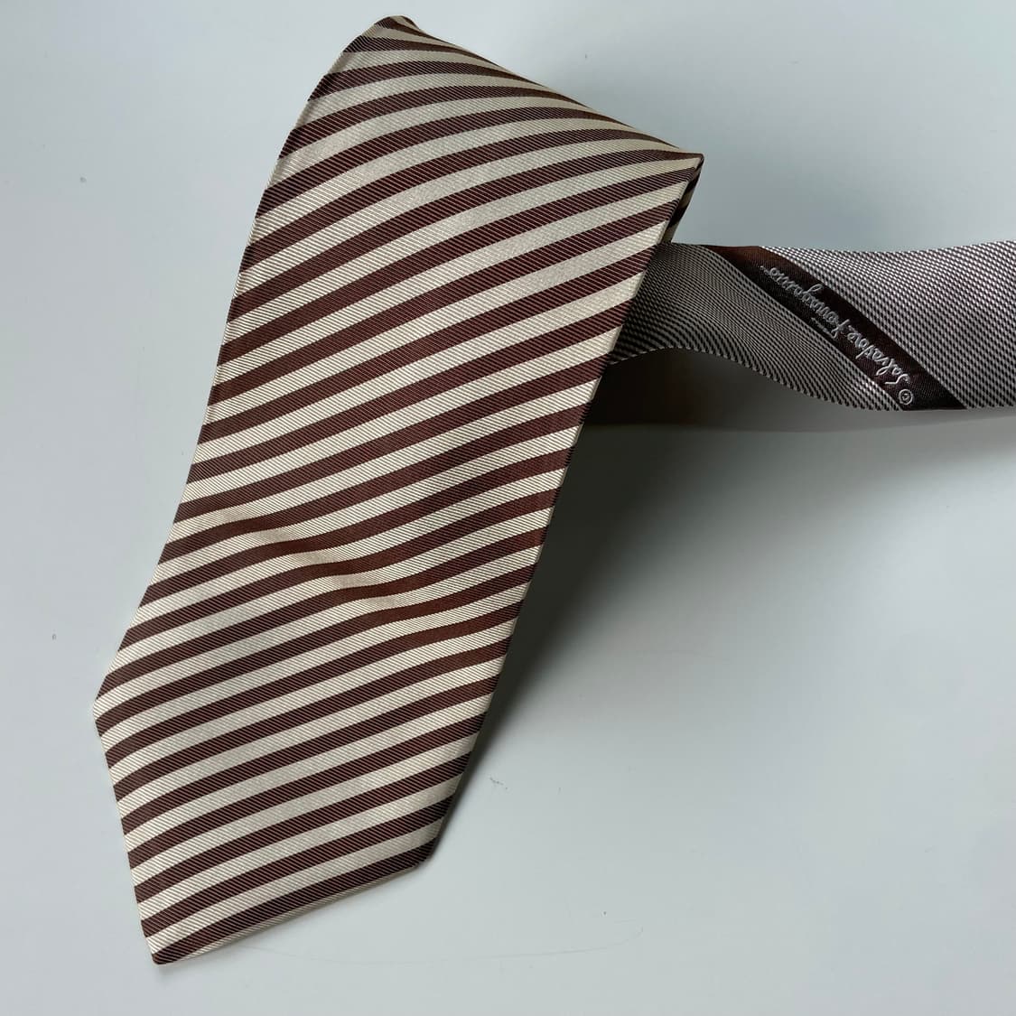 페레가모(Ferragamo)  명품 정품 넥타이 상품이미지5