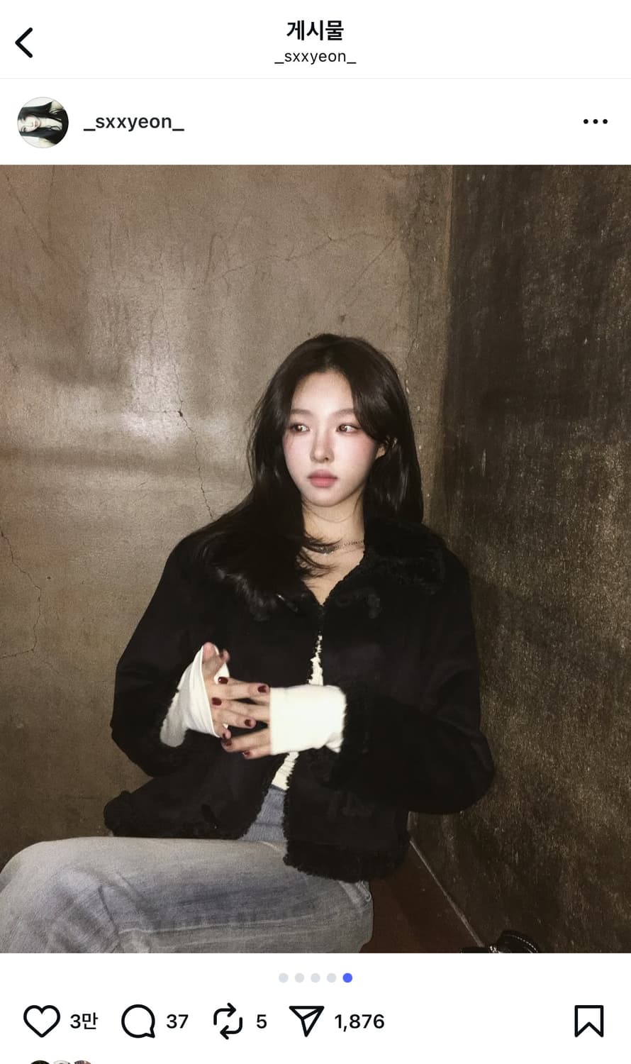 레터프롬문 코트 상품이미지1