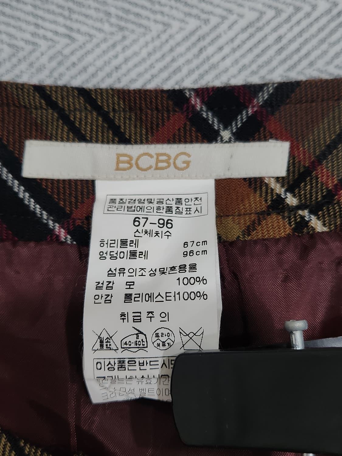 [26] BCBG 울100% 체크 플리츠 스커트 67사이즈 (26인치) 상품이미지4