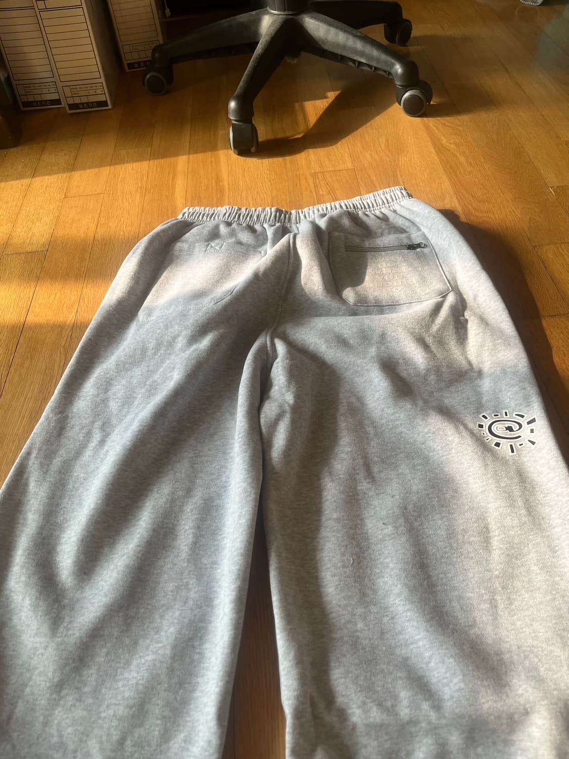 Always do what you should do 회색 스웻팬츠 상품이미지3