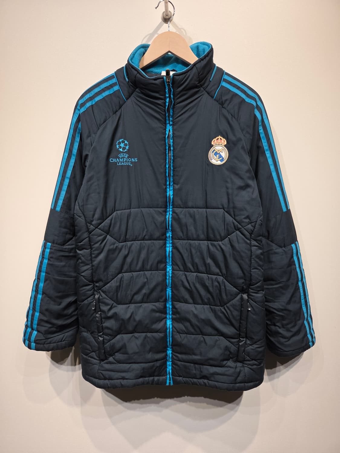 아디다스 레알마드리드 챔스 패딩_L 상품이미지2