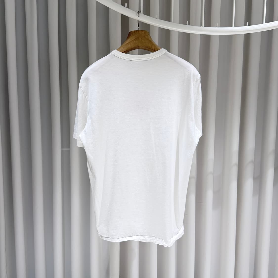 (S/L) / 루이비통 X 슈프림 로고 화이트 반팔 티셔츠 상품이미지5