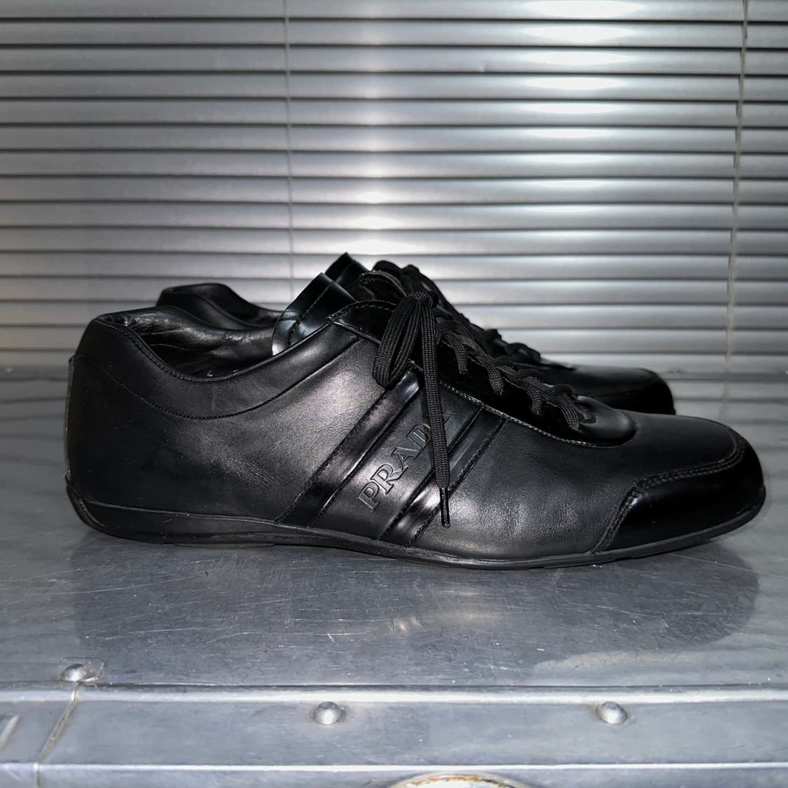 00s 레어 빈티지 프라다 스포츠 가죽 스니커즈 상품이미지5