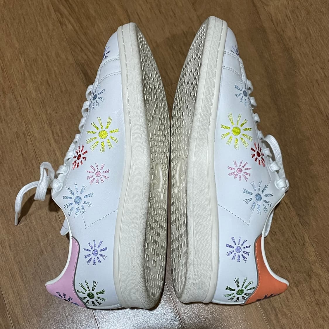 아디다스 스탠스미스 프라이드 스니커즈 255-250 상품이미지5