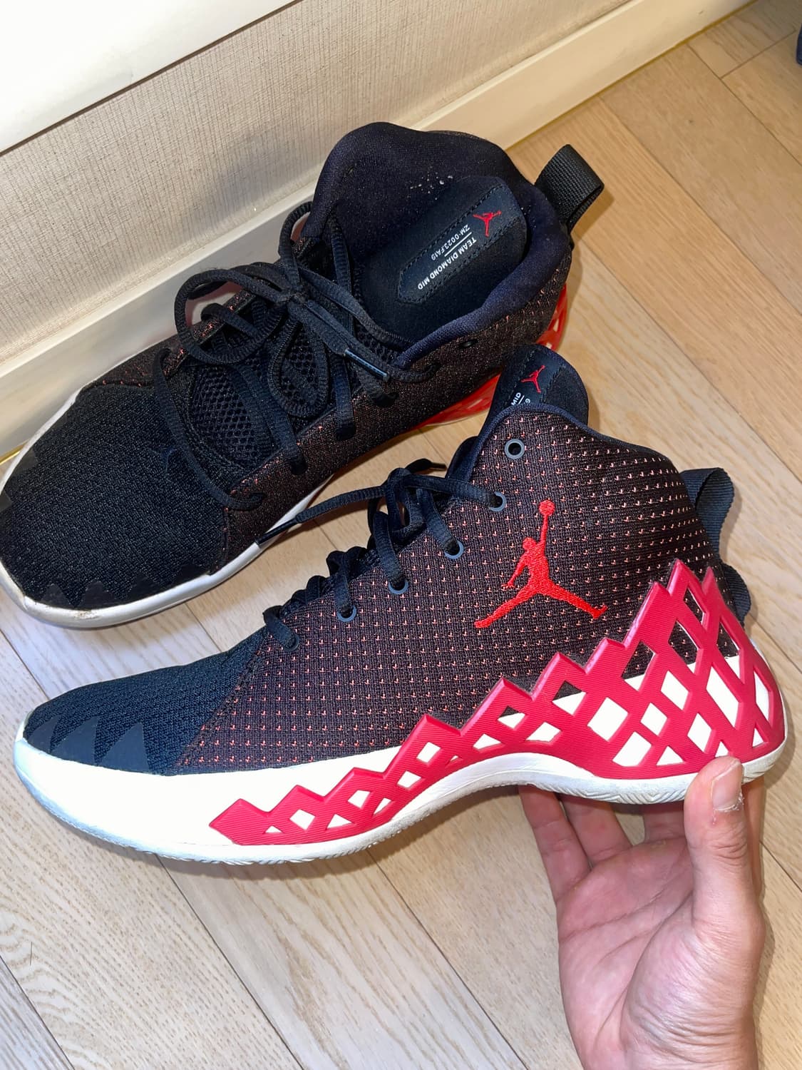 조던 점프맨 다이아몬드 미드 (285) 상품이미지3