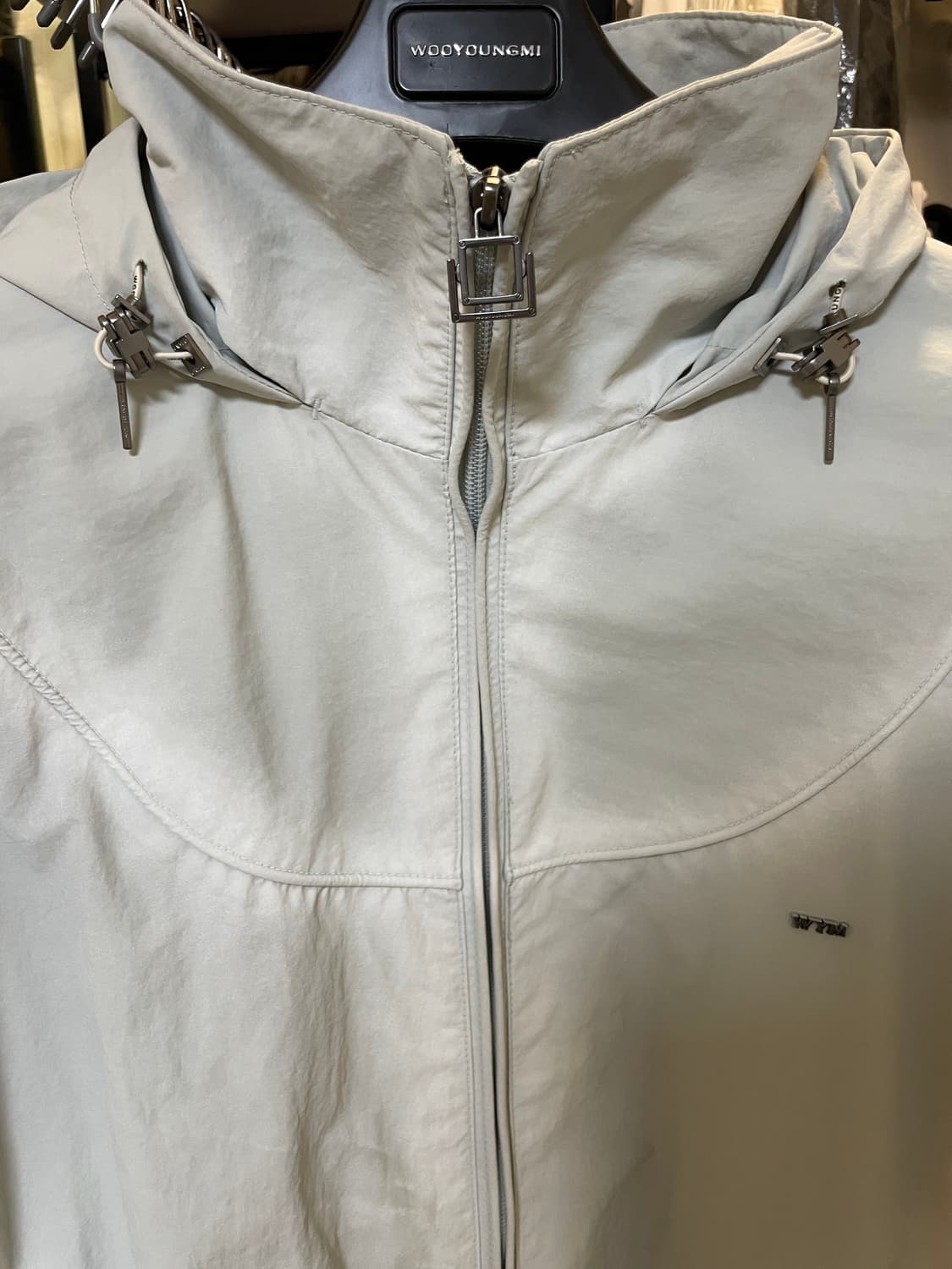 우영미 25SS 스프레이 나일론 후드자켓 48사이즈 상품이미지2