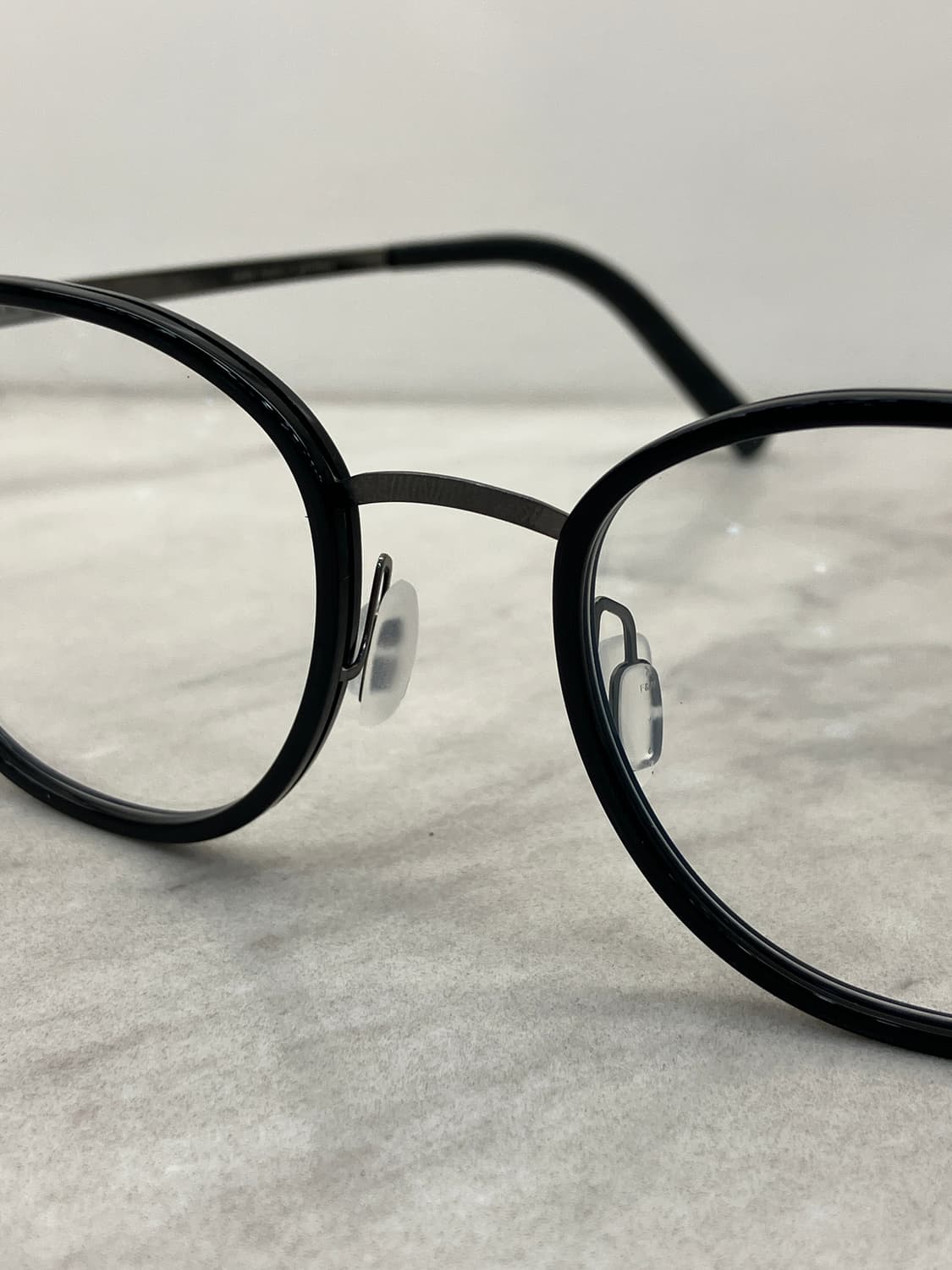 니로 NIRO 실버 블랙 솔텍스 라운드 메탈테 안경 상품이미지5