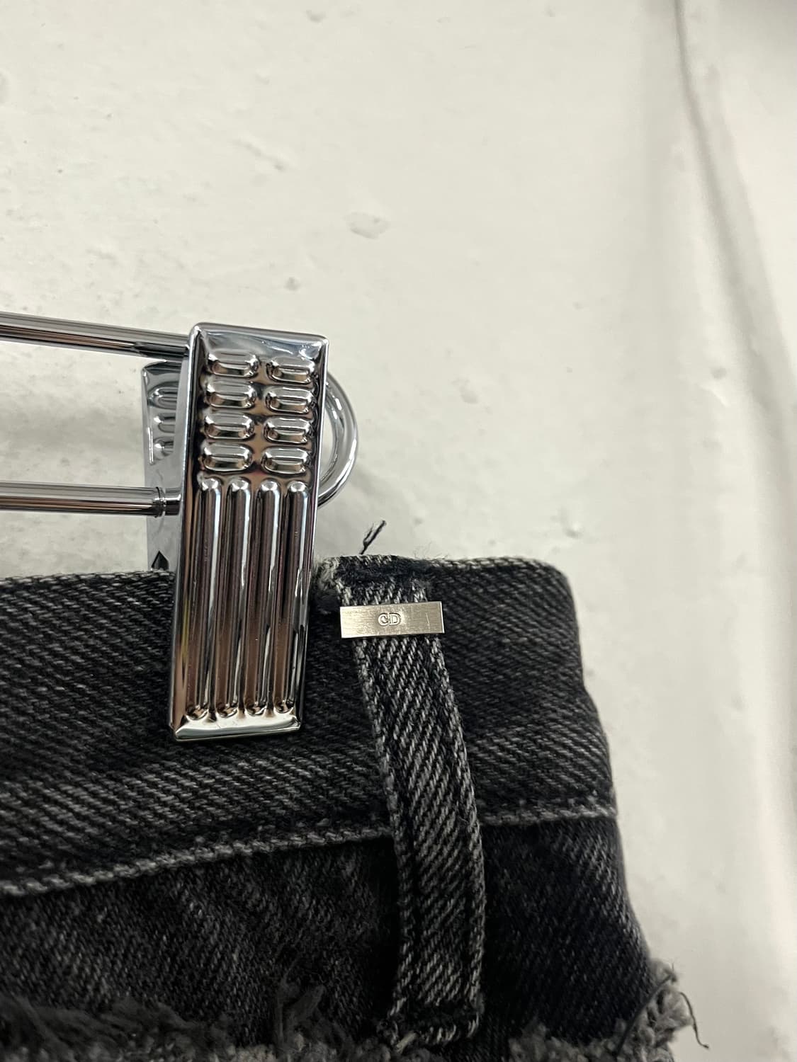 디올 옴므 06FW 에디 슬리먼 커머번드 데님 팬츠 상품이미지9