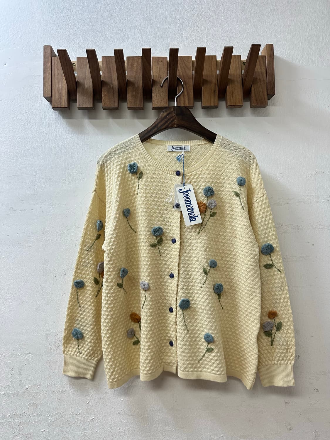 택있는 새상품 빈티지 입체 플라워 자수 크림 니트 가디건  상품이미지1