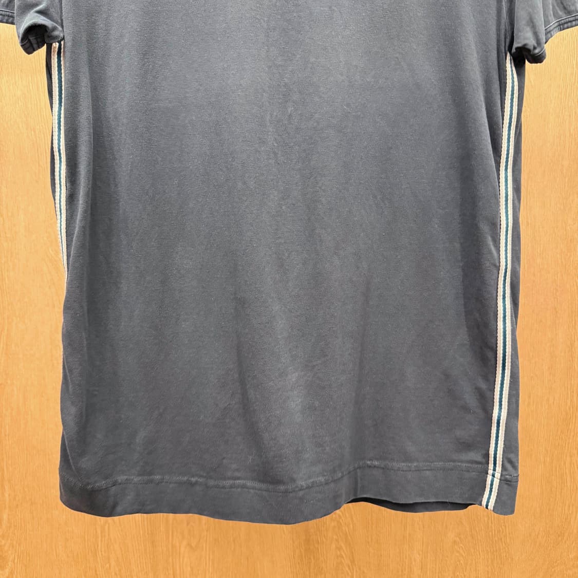 휴고 보스 캐주얼 반팔 티셔츠 사이드 스트라이프 디테일 네이비 상품이미지5