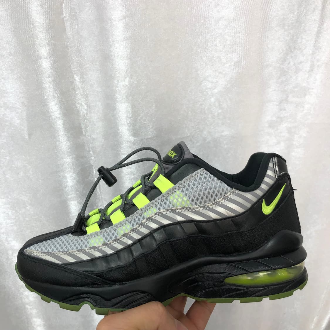 나이키 에어맥스95 HZ 운동화 사이즈225  상품이미지4