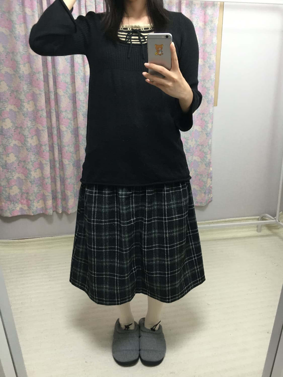차콜 그린 체크 미디 스커트 상품이미지3