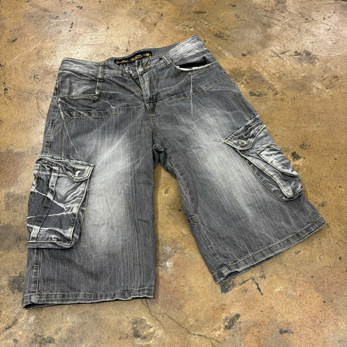 [정품/L] s.nik 흑청 워싱 카고 버뮤다  상품이미지1