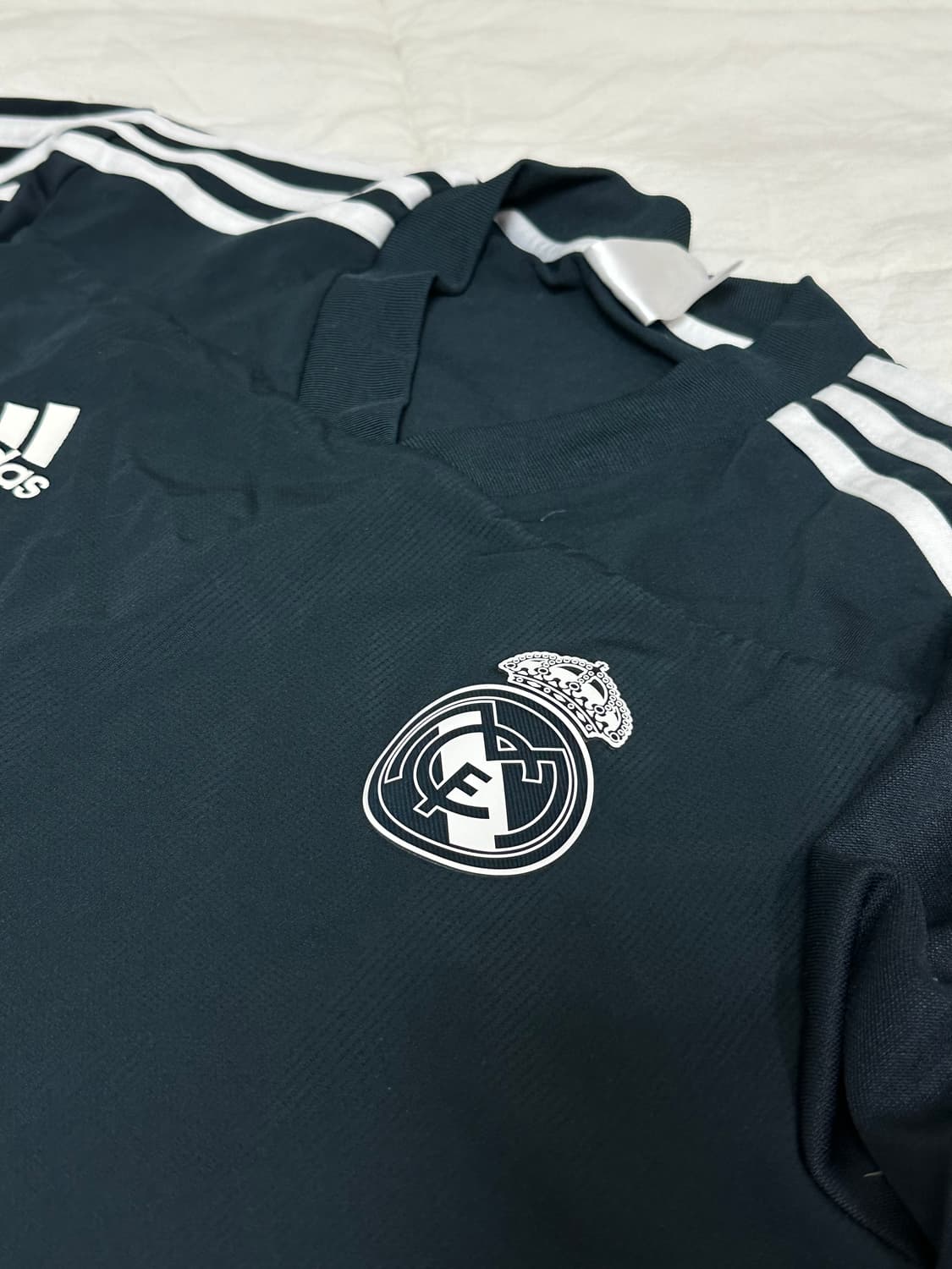 아디다스 레알마드리드 드릴탑 미디움 상품이미지4