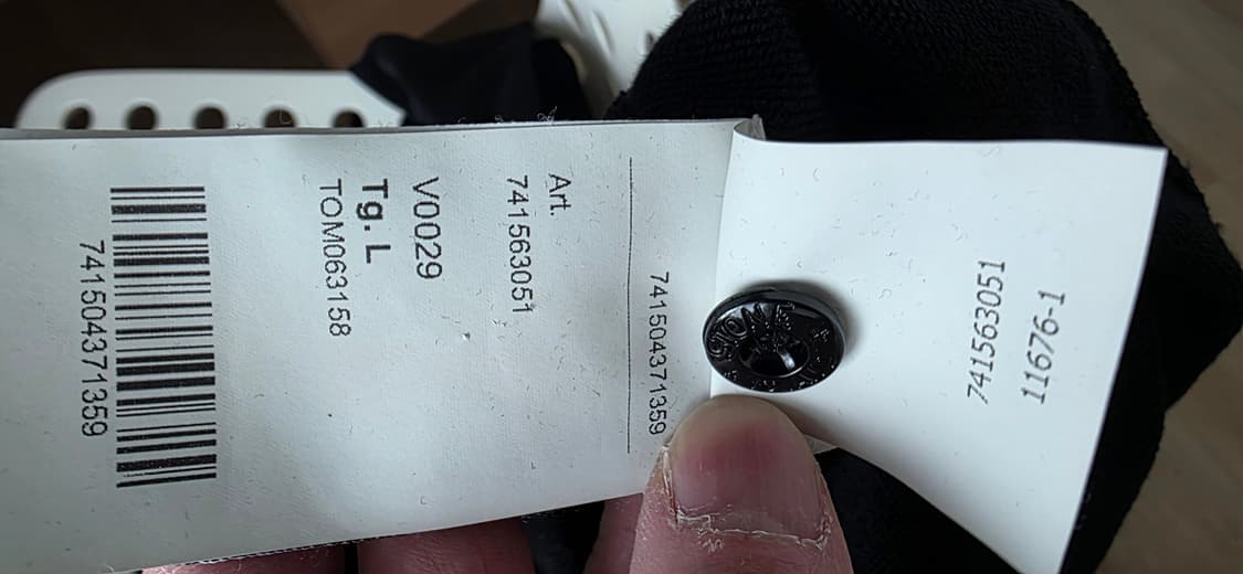 스톤아일랜드 블랙 맨투맨 상품이미지6