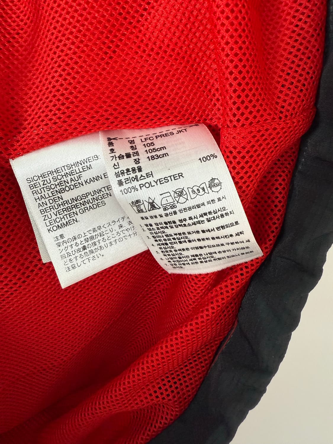 아디다스 리버풀 11-12 윈드자켓 상품이미지3