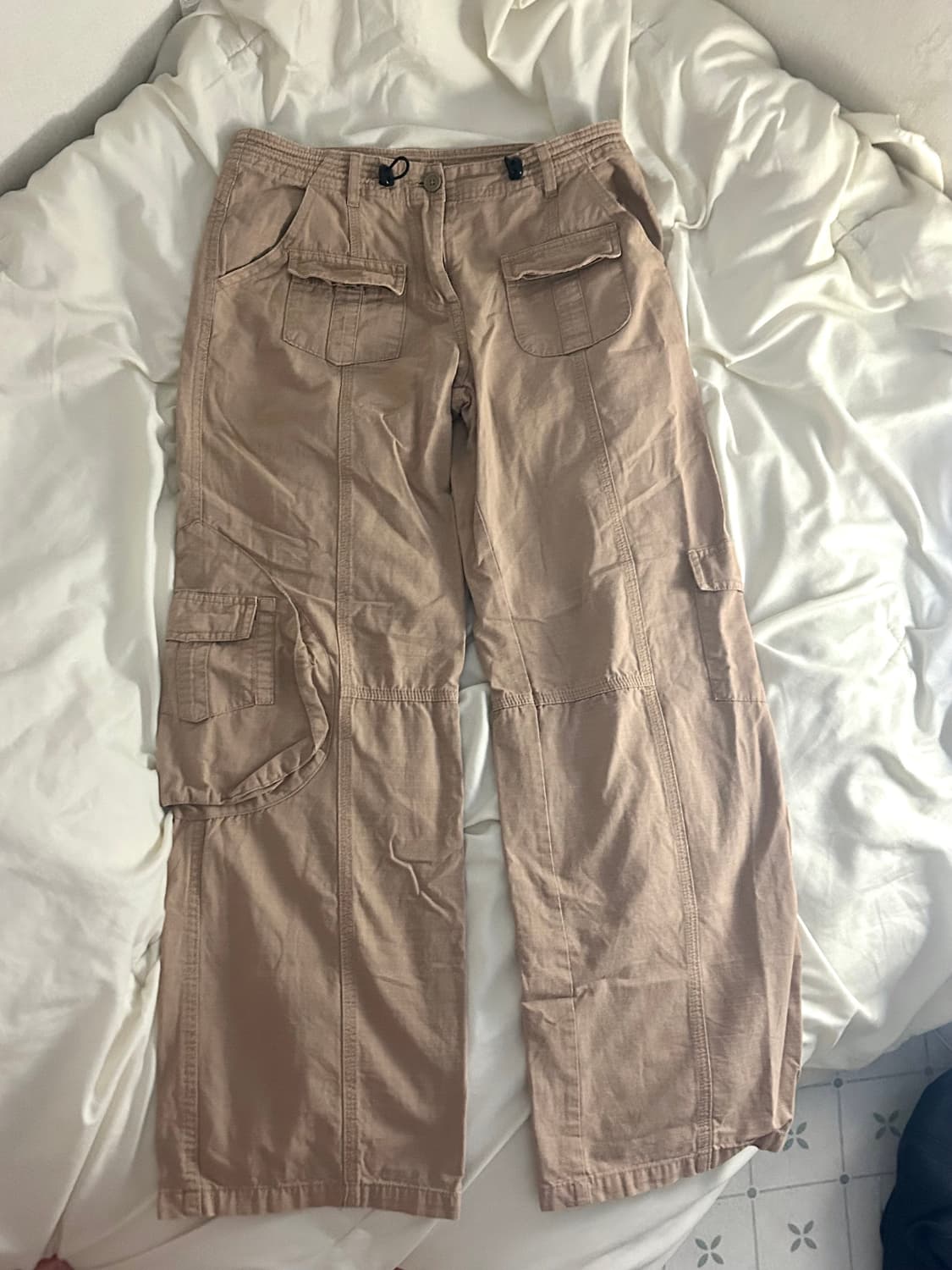 브랜디멜빌 로우라이즈 베이지 킴 카고 팬츠 상품이미지8