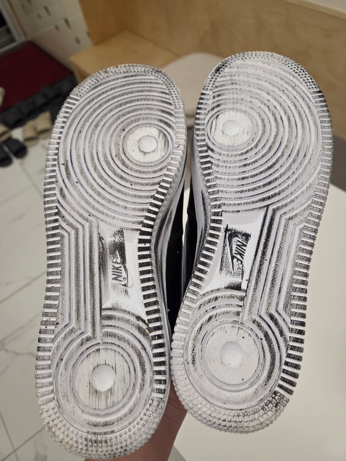 피마원포스 1.0 260사이즈 2회착 팝니다 상품이미지3