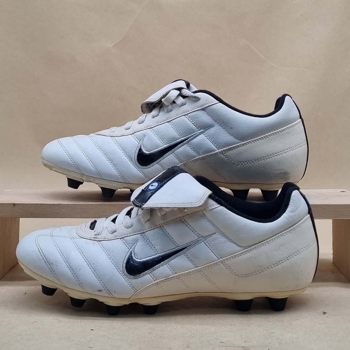 나이키  티엠포 축구화 275 상품이미지1