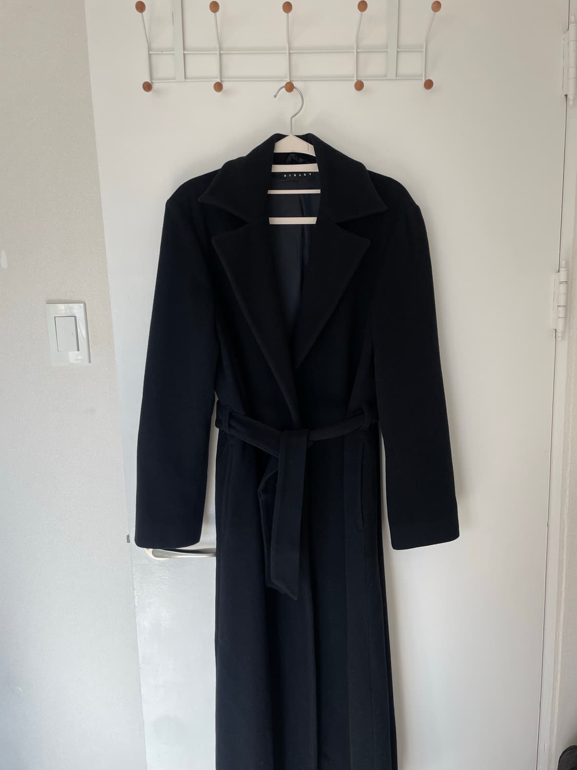 시슬리 sisley 블랙 울코트 슬림핏 상품이미지1