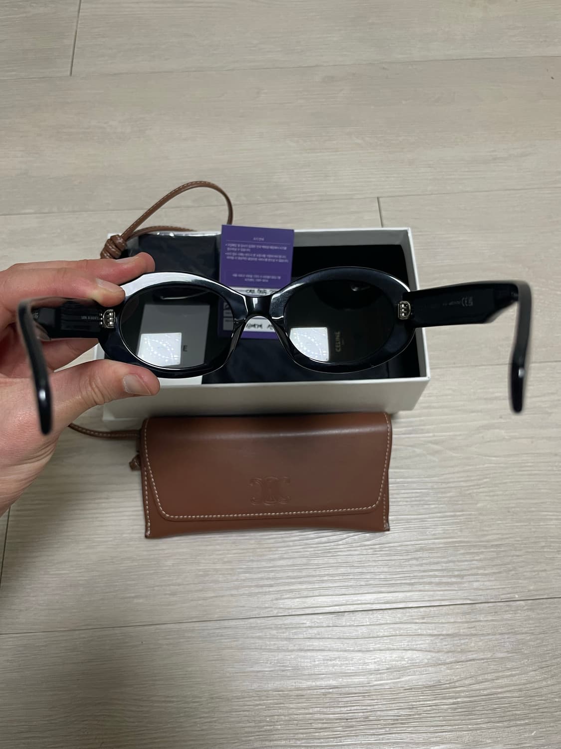 셀린느 아세테이트 트리옹프 01 선글라스 블랙 상품이미지3