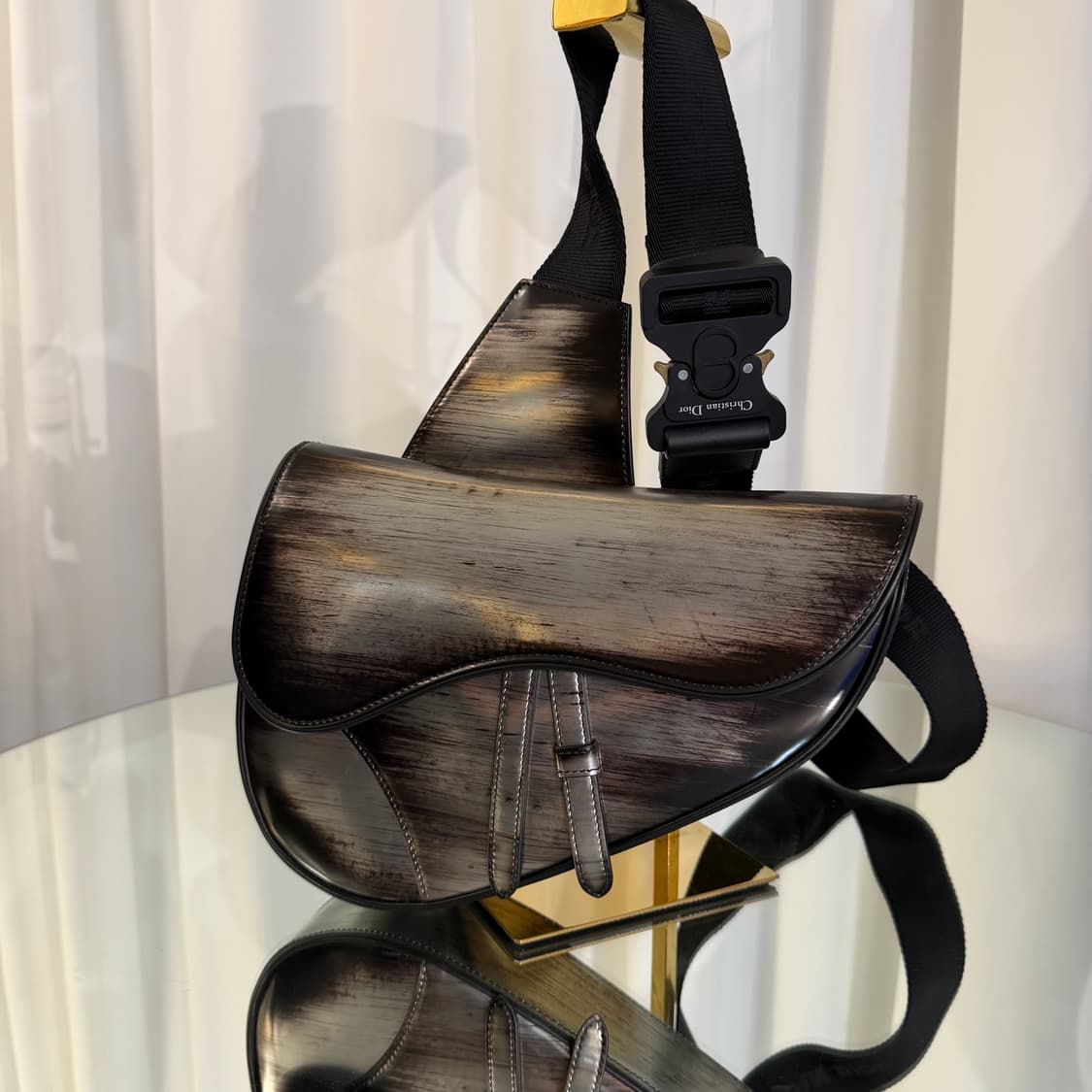 S / 미디움 디올 실버 메탈 새들백 한정판 상품이미지3