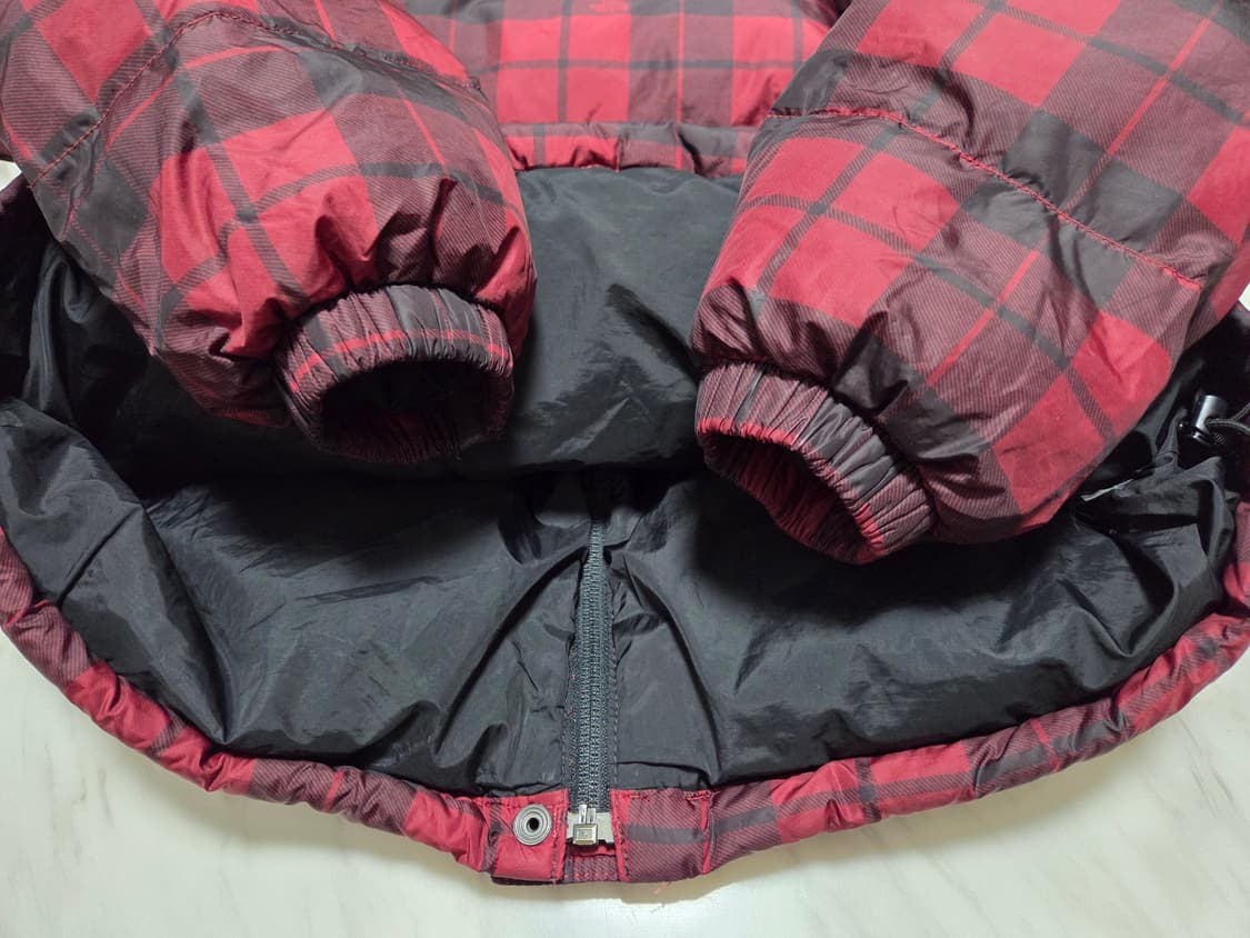 노스페이스 여성 체크 700 구스다운 눕시 패딩 상품이미지7