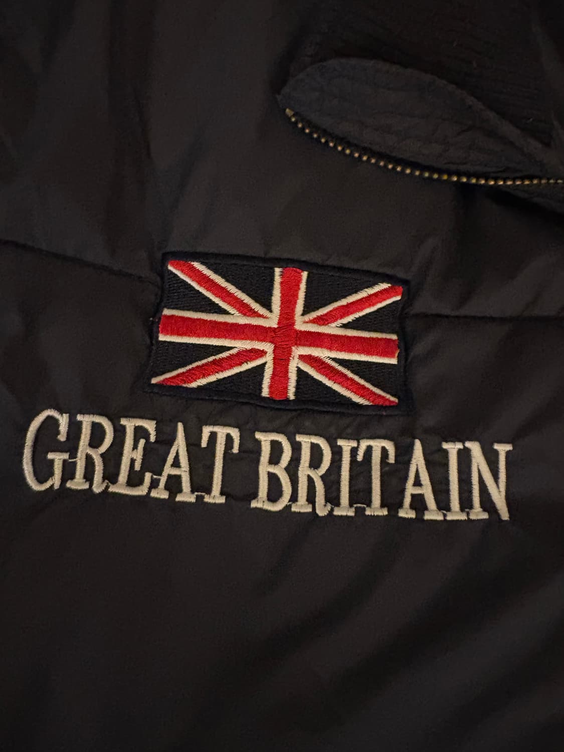 폴로 빅포니 브리튼 패딩 판매합니다 상품이미지5