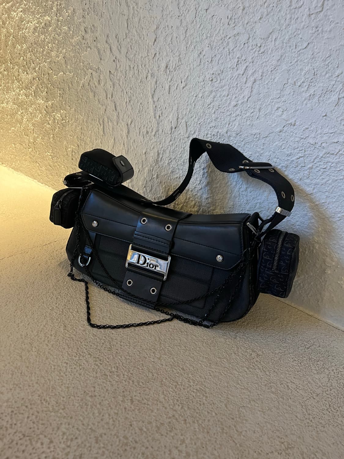 크리스찬 디올 스트릿 시크 콜럼버스 숄더백 상품이미지2