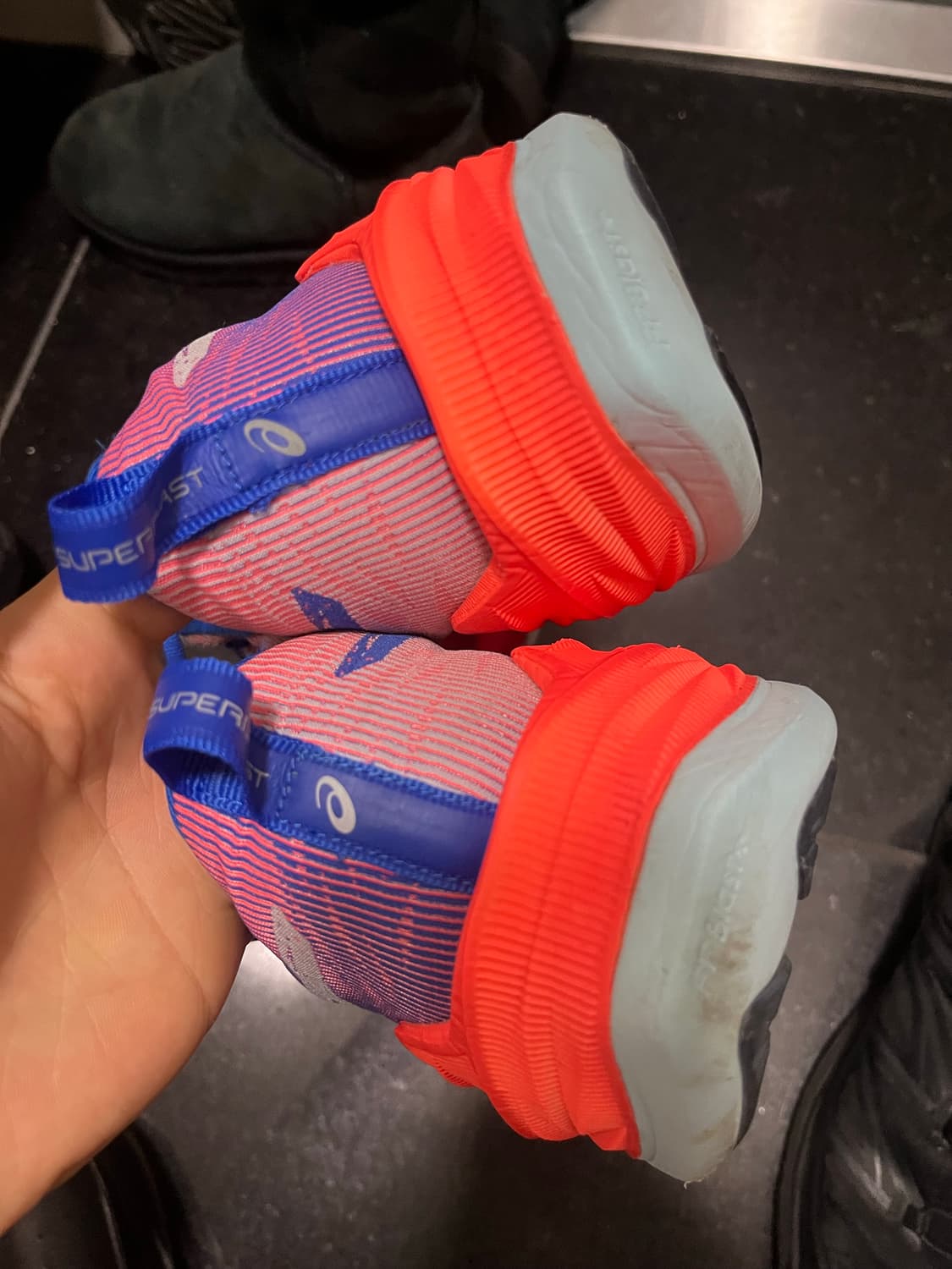 아식스 슈퍼블라스트 290 상품이미지4