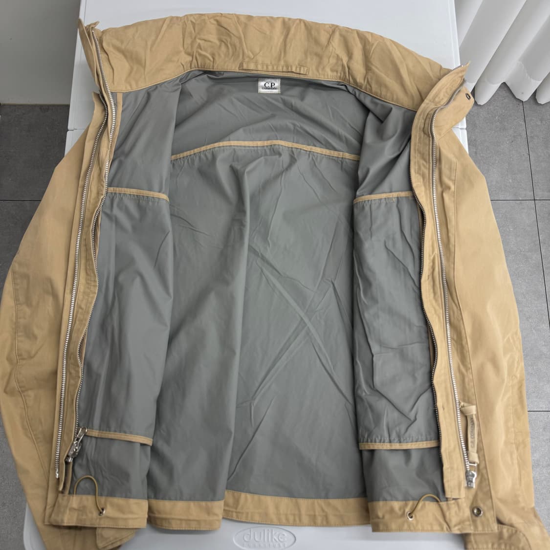 CP컴퍼니 점퍼  상품이미지4