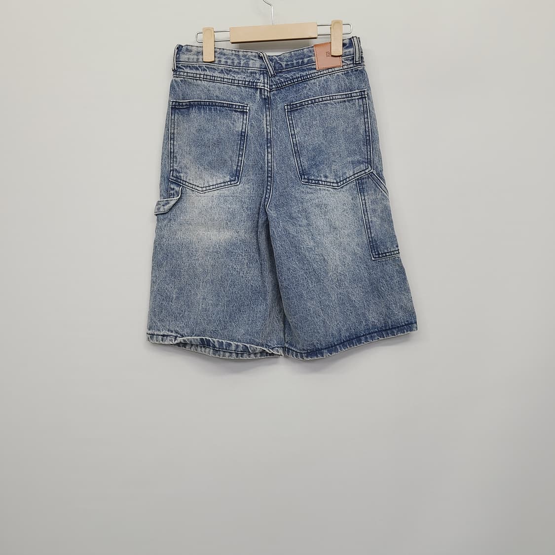 새상품 디미트리블랙 카펜터 버뮤다 데님 라이트블루 0 상품이미지5