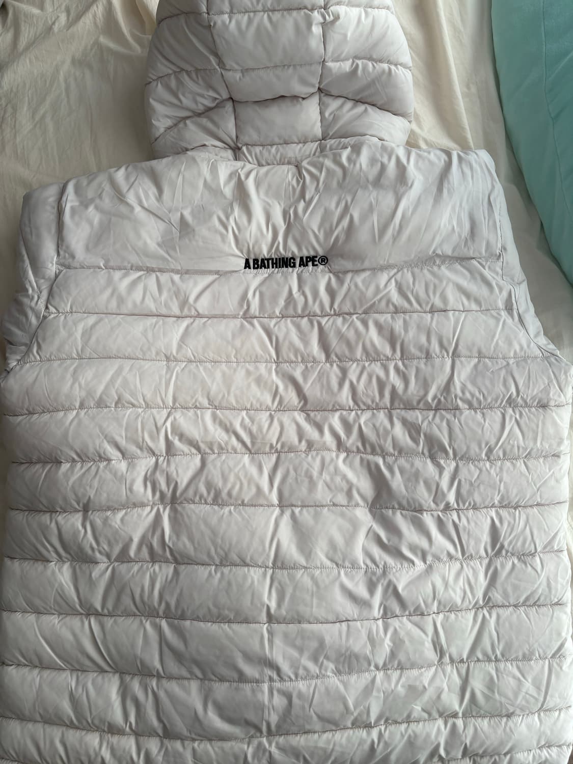 베이프 경량패딩 상품이미지2