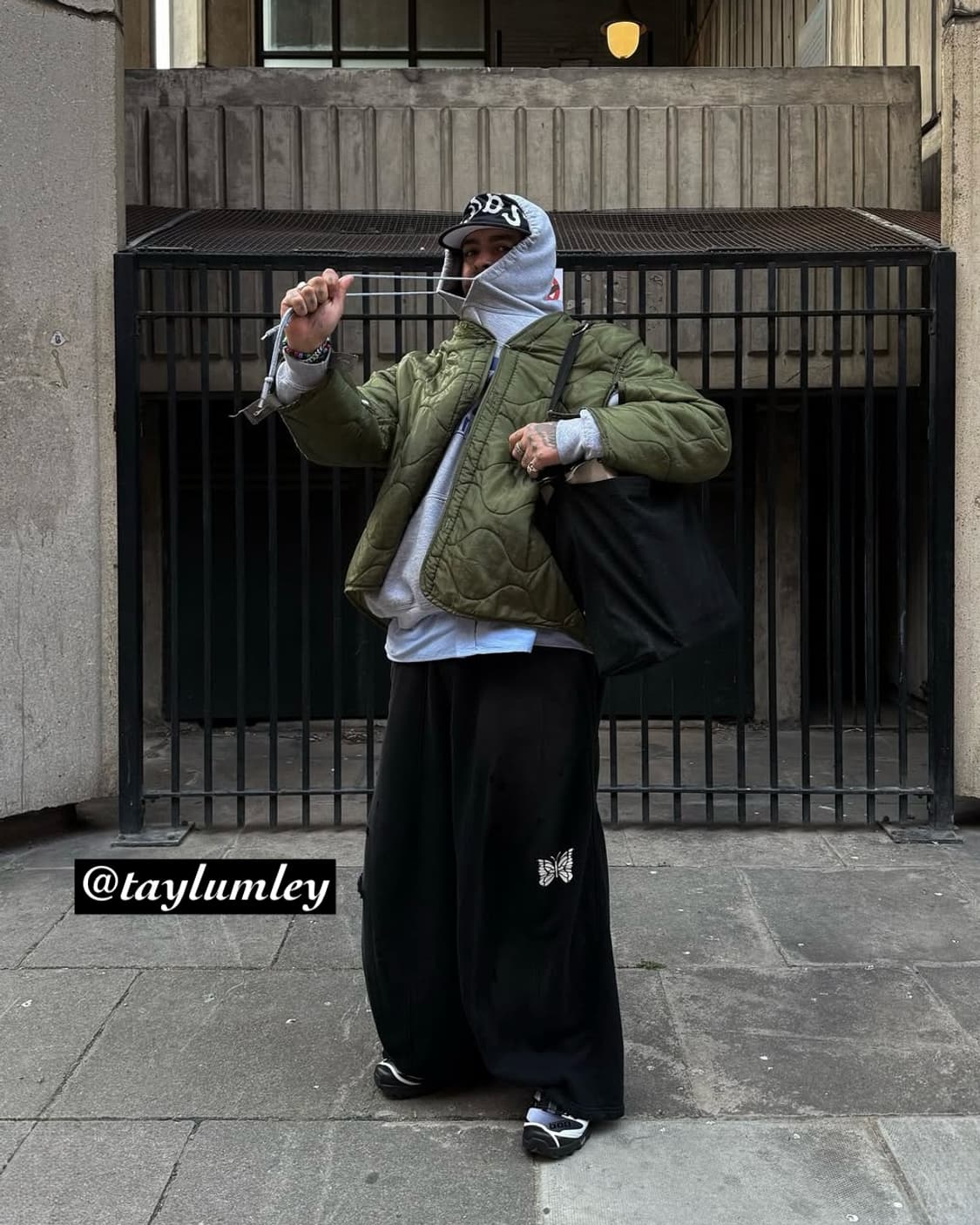 Deconstructed H.D. Sweat Pant 상품이미지1