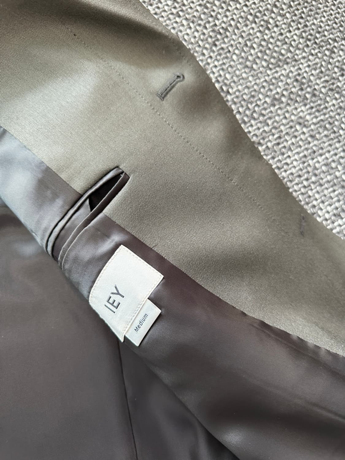 이에이 3버튼 블레이저 상품이미지3