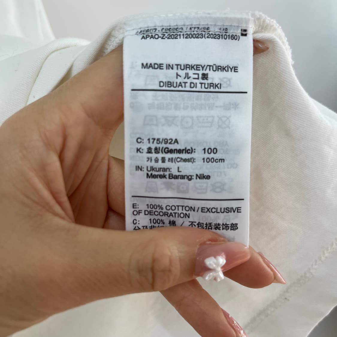 나이키 자수로고 하늘색 스우시 반팔 티셔츠 상품이미지6